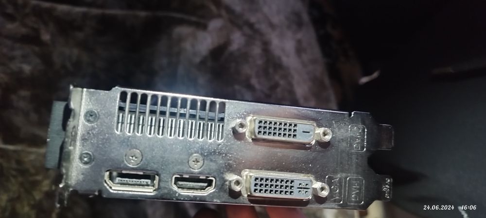 Продам видеокарту