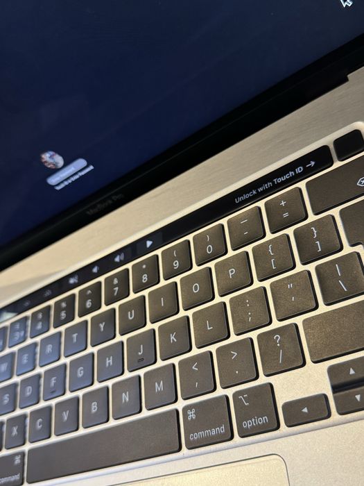 Macbook pro 16” i9 1tb 2019 touch bar i9 1TB space grey