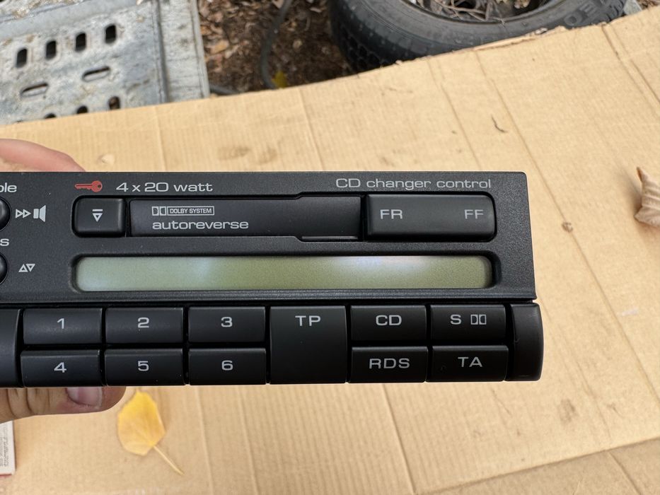 Vw Gamma Касетофон Фолксваген Зелена подсветка.