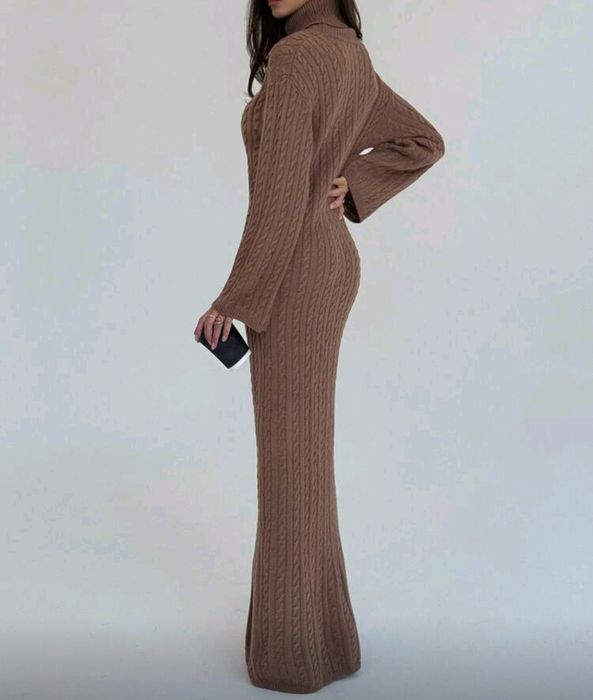 Дълга плетена рокля