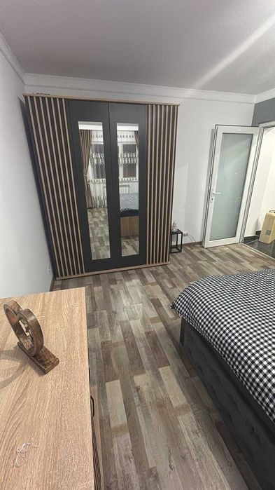 Apartament cu o camera de inchiriat