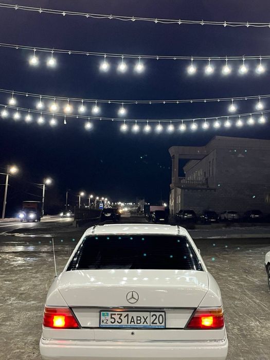 Мерседес124 Е200