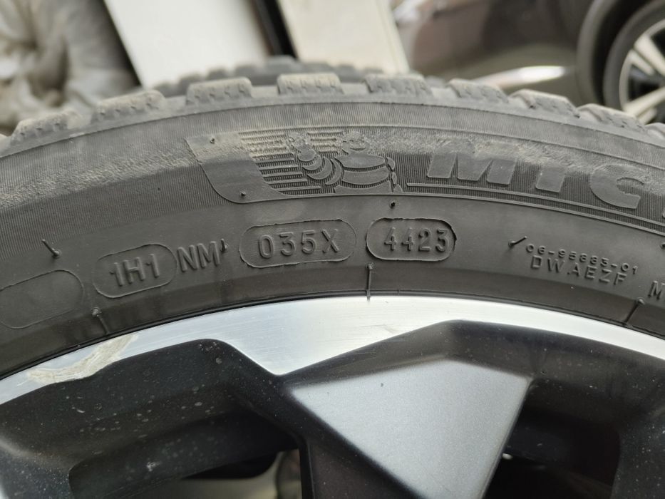 4бр. Michelin CrossClimate 2 SUV 235/50 R19 103V XL DOT 44/2023