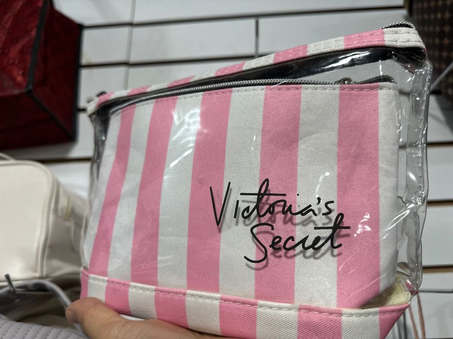 Косметички,сумочек для бани