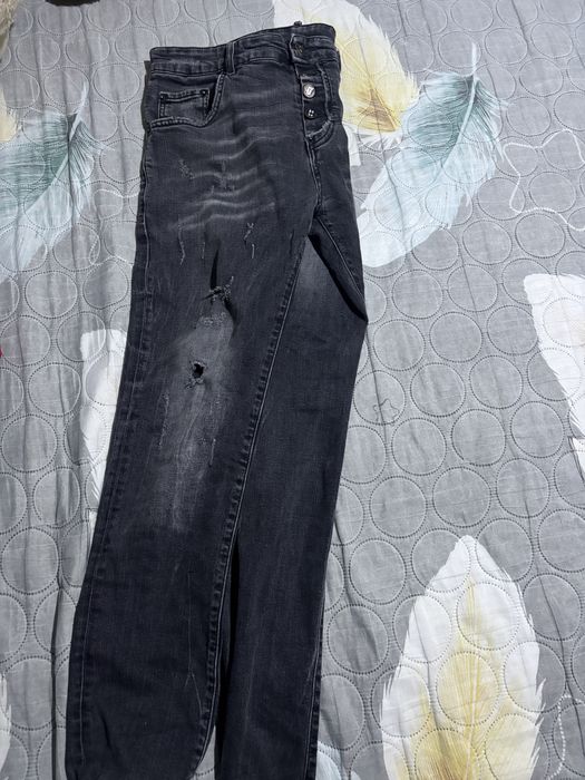 Vând blugi Dsquared2