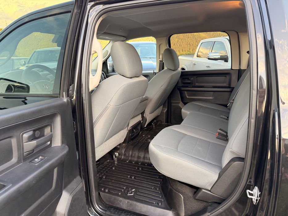 Dodge Ram 5.7 Hemi an 2017 Autoutilitara 4 X 4 Inmatriculat RO
