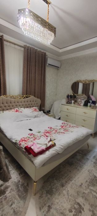 Prodaja Komolon Mahalla  Hovli #AAA296