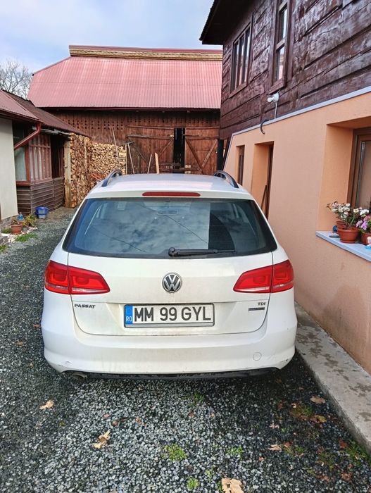VOLKSWAGEN Passat 2011 — imagine 2