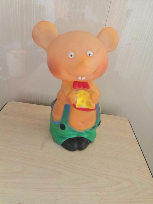 Продам игрушки совпластитал и юла