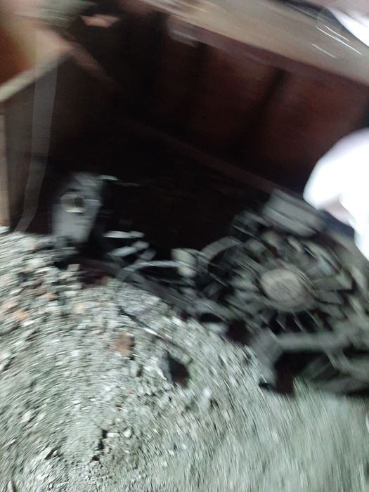 Продам запчасти на ауди а4 б5