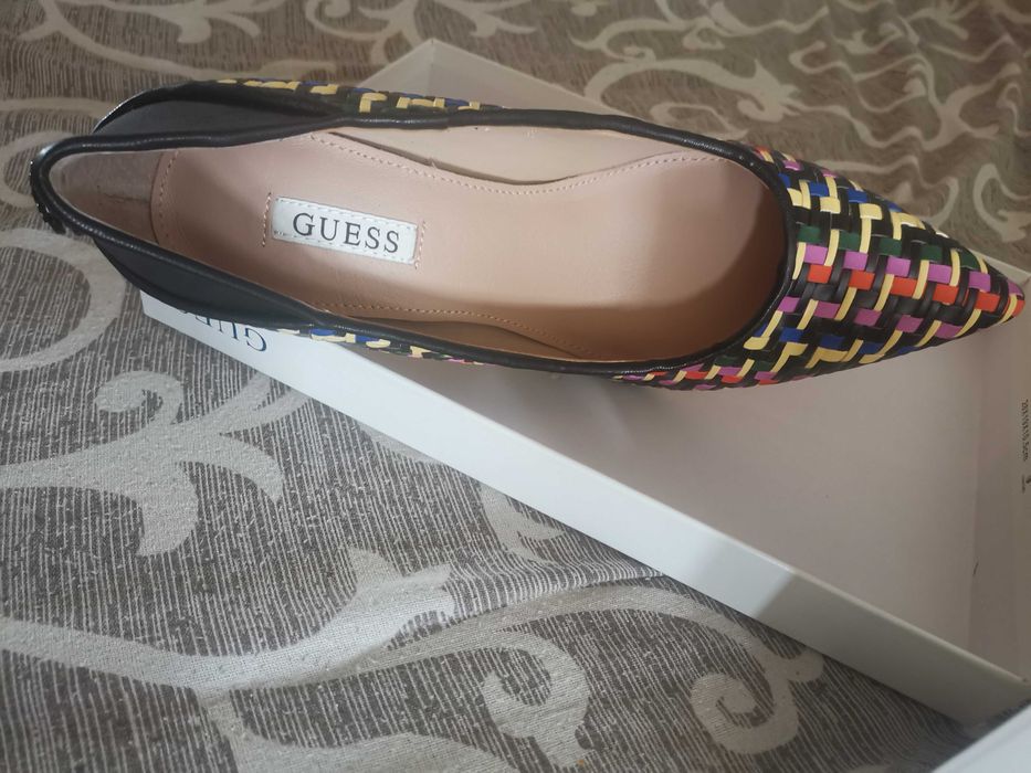 Дамски обувки Guess 38 номер