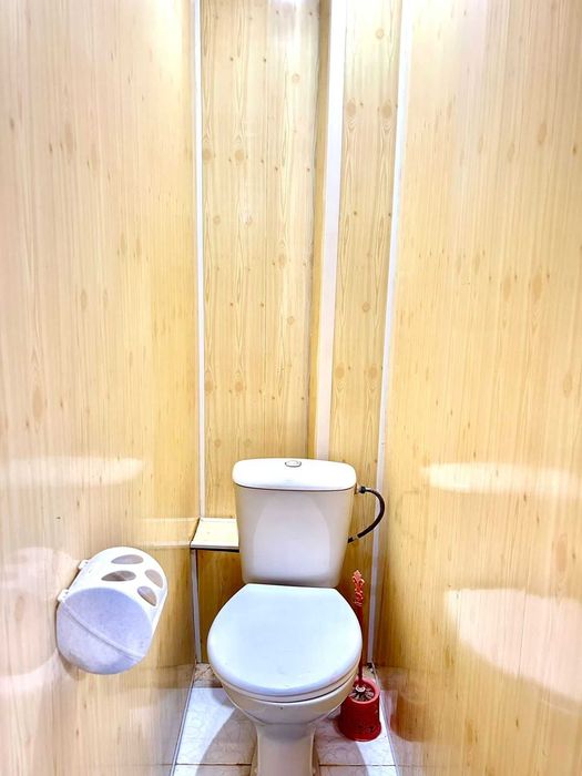 Продаётся 4 комн квартира