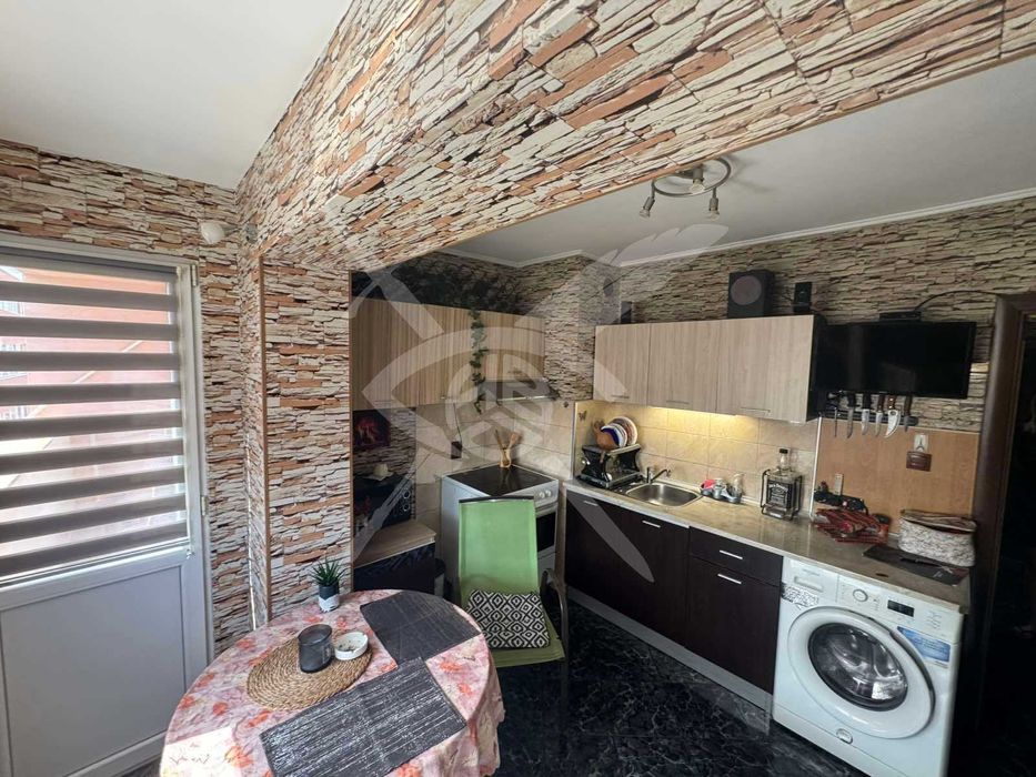 Продава се Тристаен апартамент в Айтос - 65 кв.м за 573 €/кв.м - Снимка #4