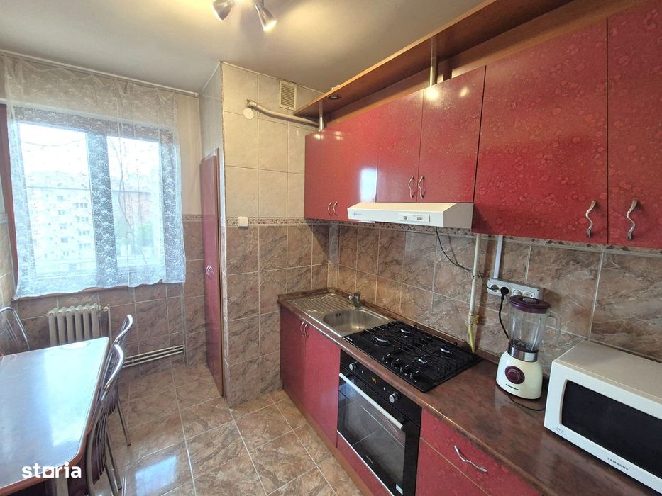 Apartament 4 camere, ultracentral Arad, comision 0