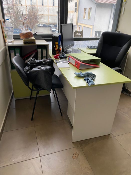 Комплект офис обзавеждане