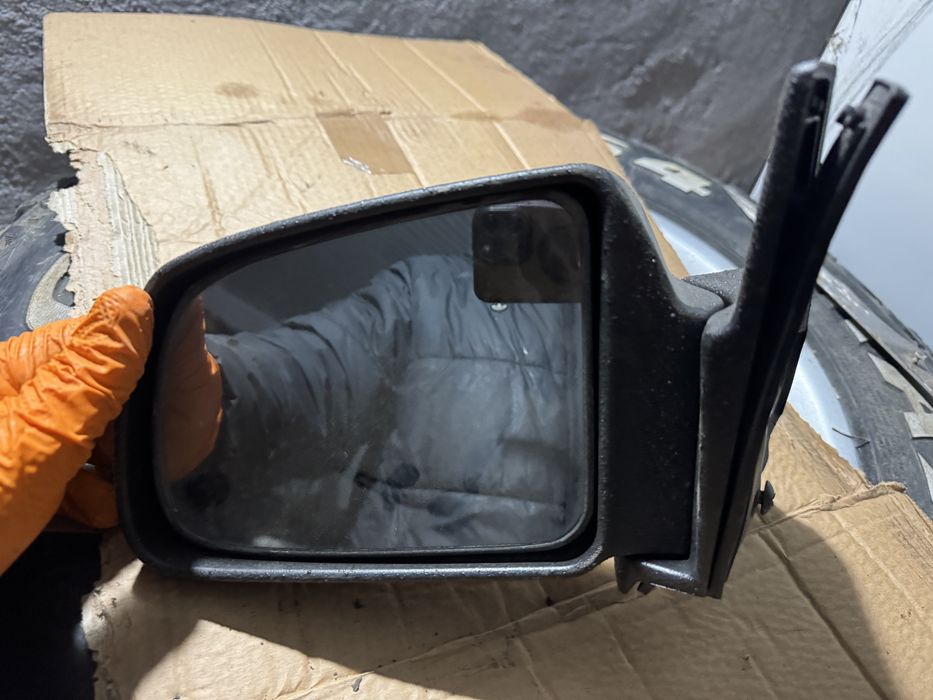 Oglinda stg suzuki vitara 1.6 manuala