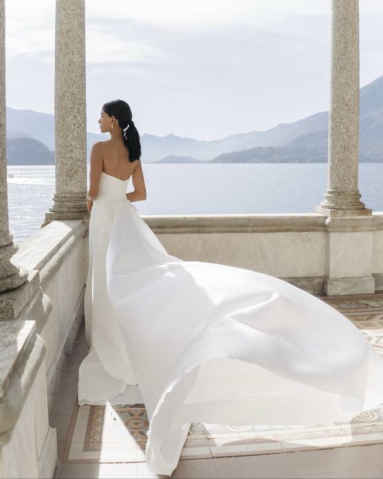 Продам дизайнерское свадебное платье