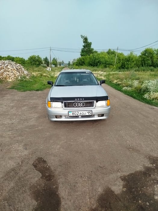 Продам ауди 80 б4