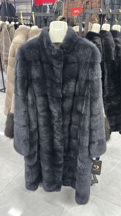 Продам Норковую шубу