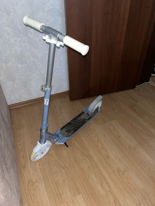 Самокат двухколесный oxelo