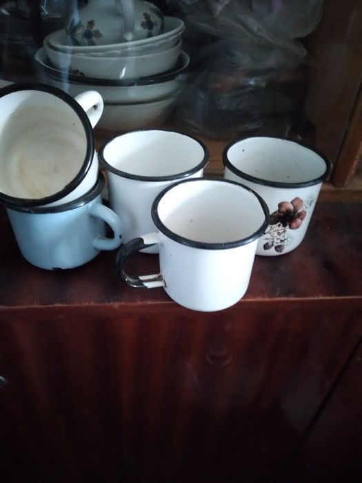 Консервный ключ и крышки