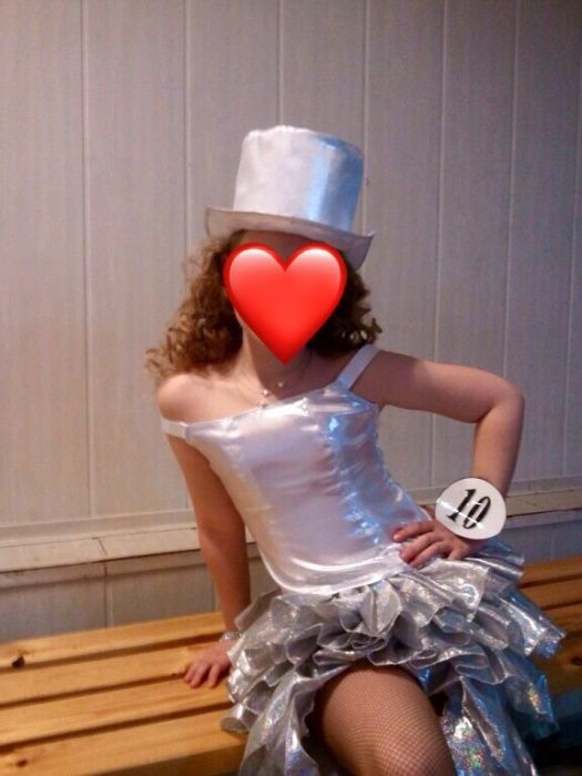 Продаю концертные костюмы