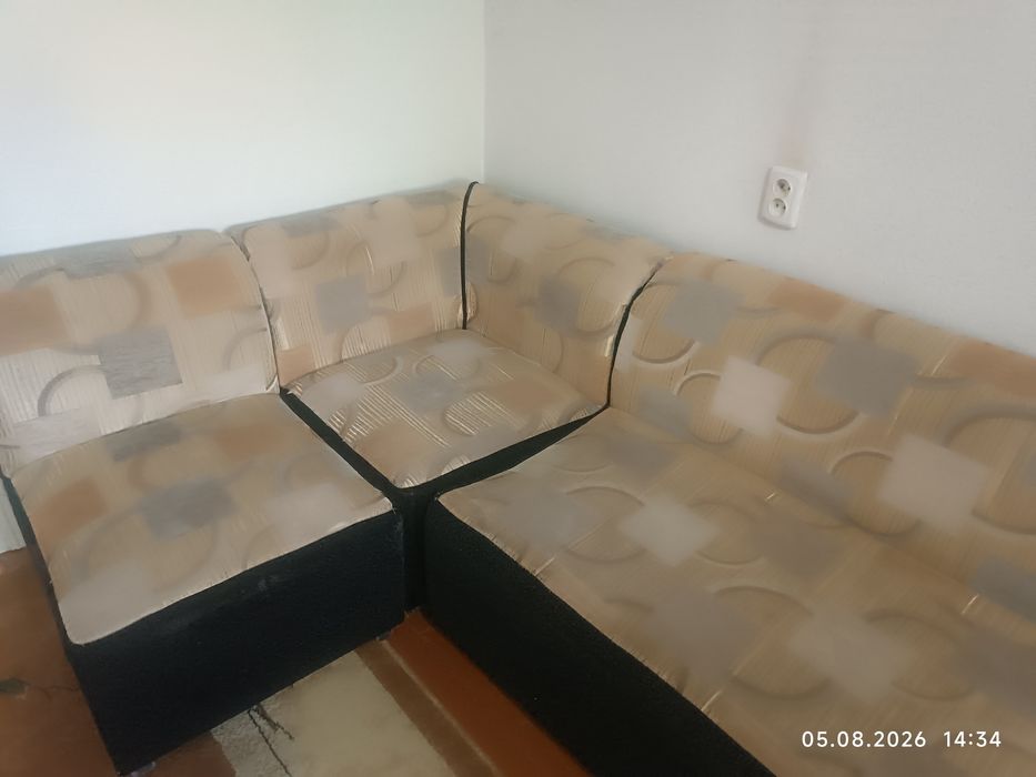 Продам угловой диван