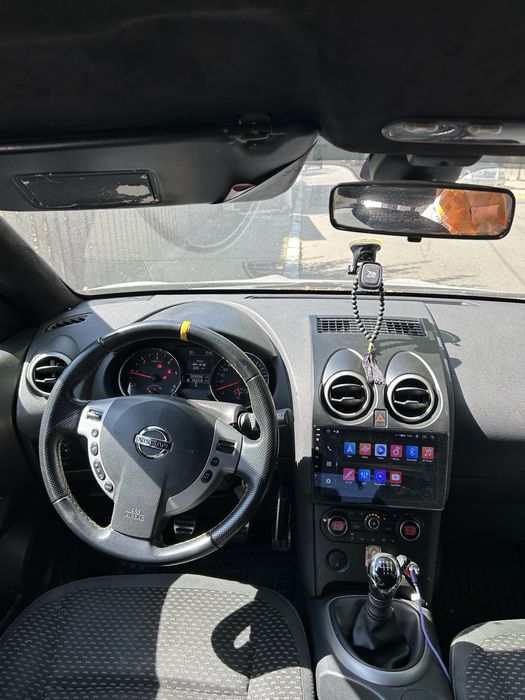 Nissan Qasqai 1.5 DCI 2008, 209000 km.  Pret 3500€