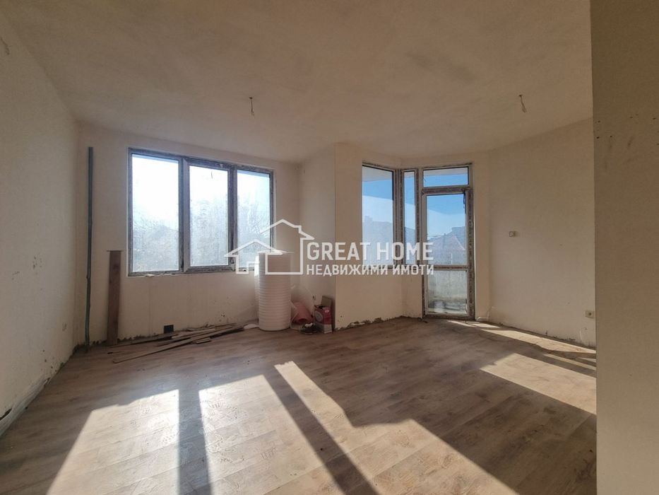 Тристаен ! Южен !