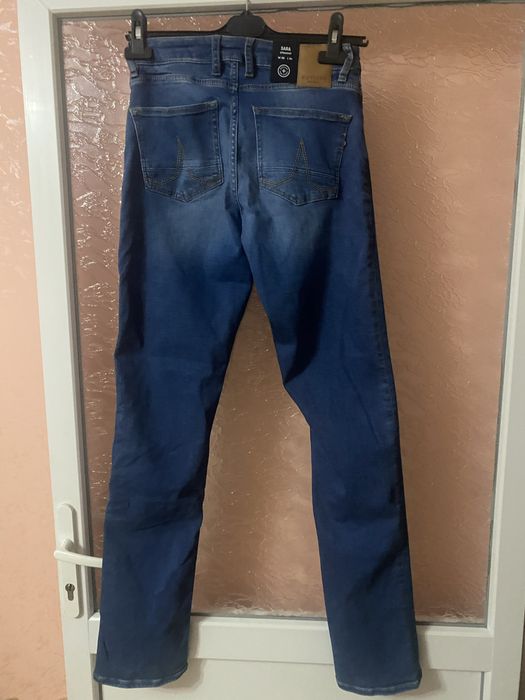 Blugi skinny , marca Sara