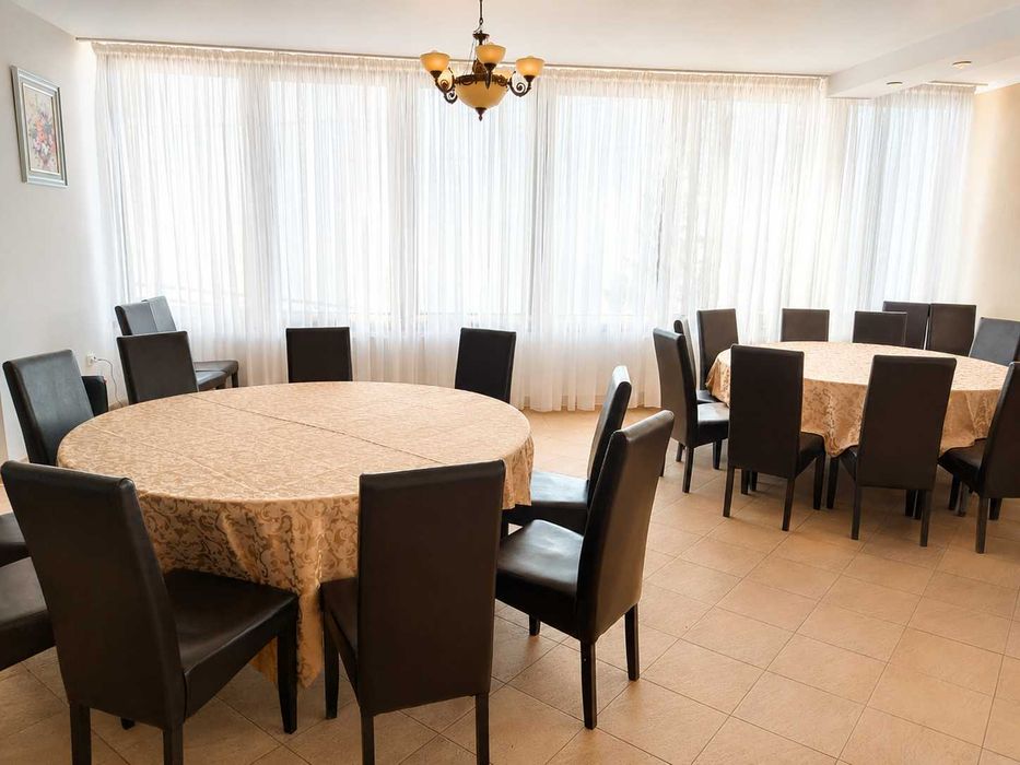 Pensiunea Eden Rânca – 20 spații de cazare | 1.507 mp + anexă 180 mp | 4 margarete | Transalpina