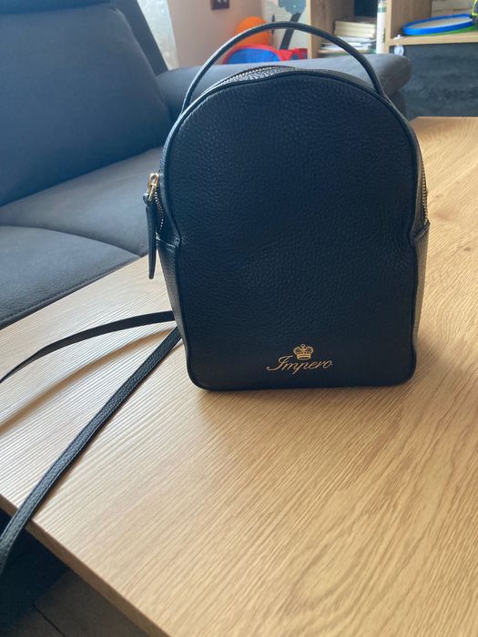 Дамска раница (естествена кожа)