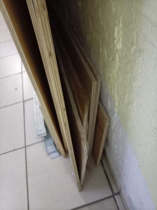 Продам фанеру и профиля