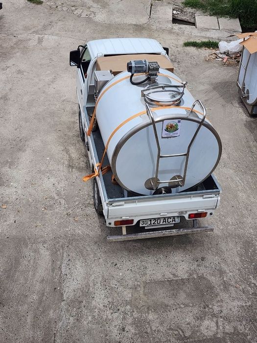 Sut sovutgich [Tank oxladitel] 500lt