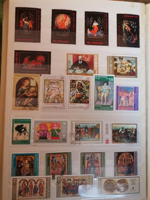 Класьори с пощенски марки