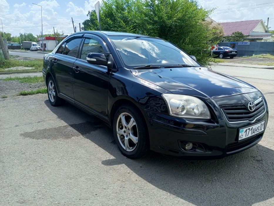 Продам Тойота Авенсис