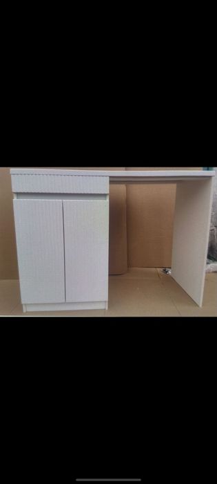 Продам тумбу с раковиной