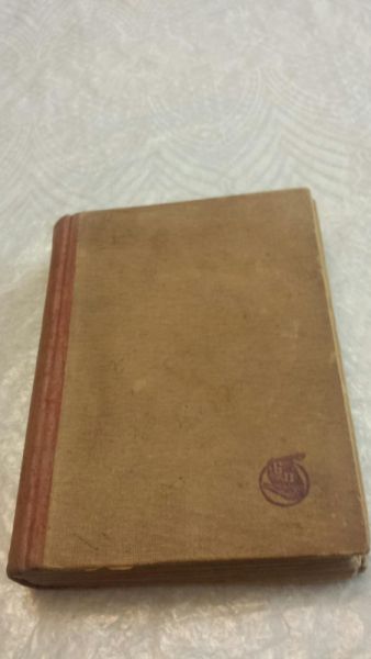Художествена литература здравни и др книги