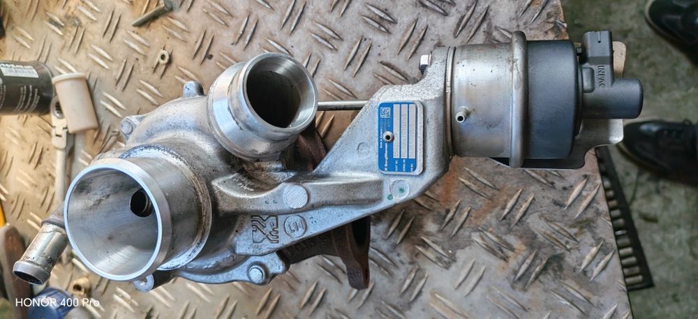 Turbosuflanta / Turbină Opel Astra K, J, Insignia, Mokka 1.6 CDTI BorgWarner originală