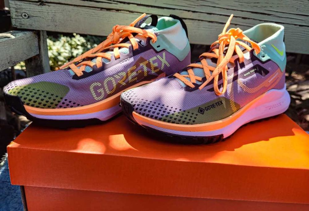 Дамски маратонки