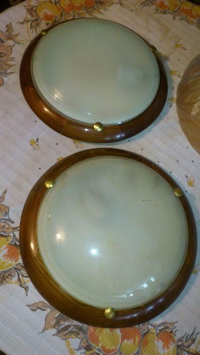 Продавам три вида полилеи за таван