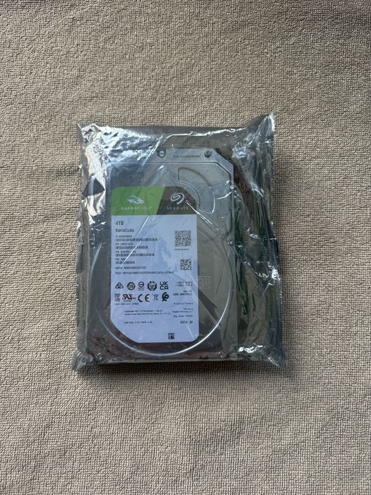 barracuda seagate ST4000 SIGILAT 4TB