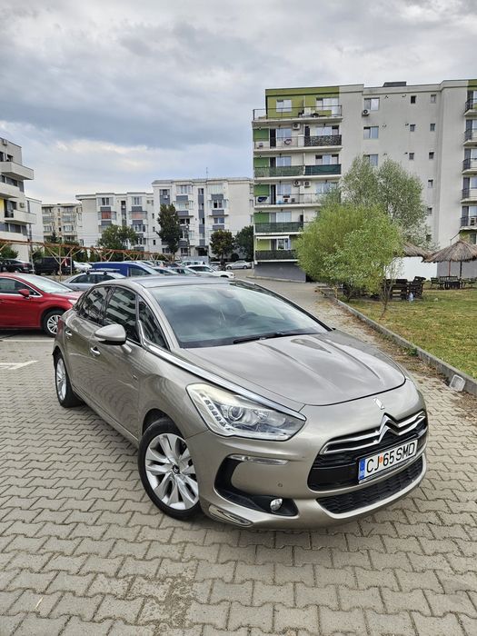 Mașină de vazare