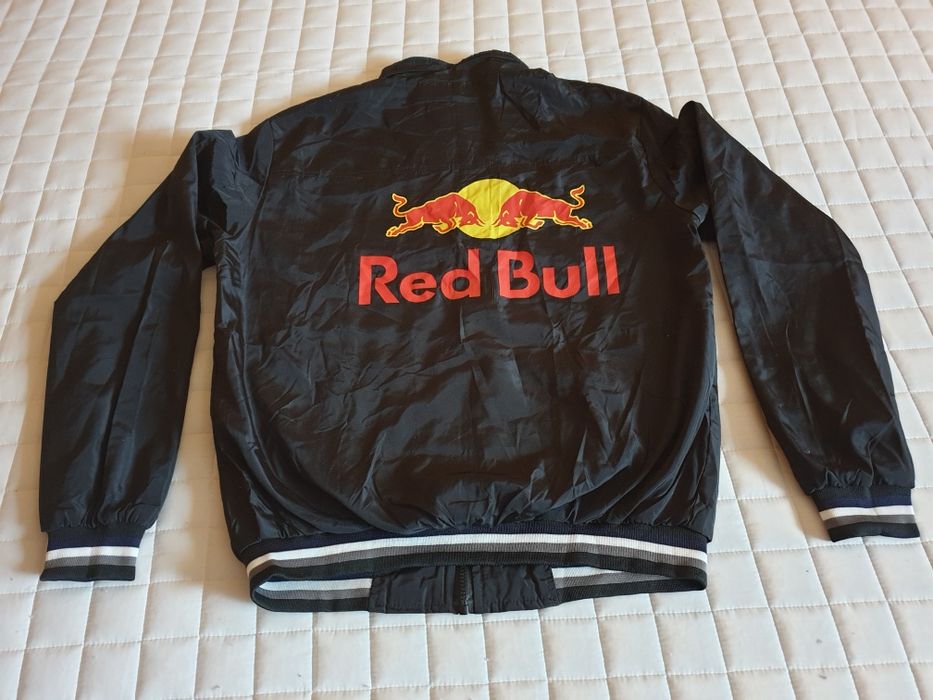 Geaca de barbati  -  200 lei.