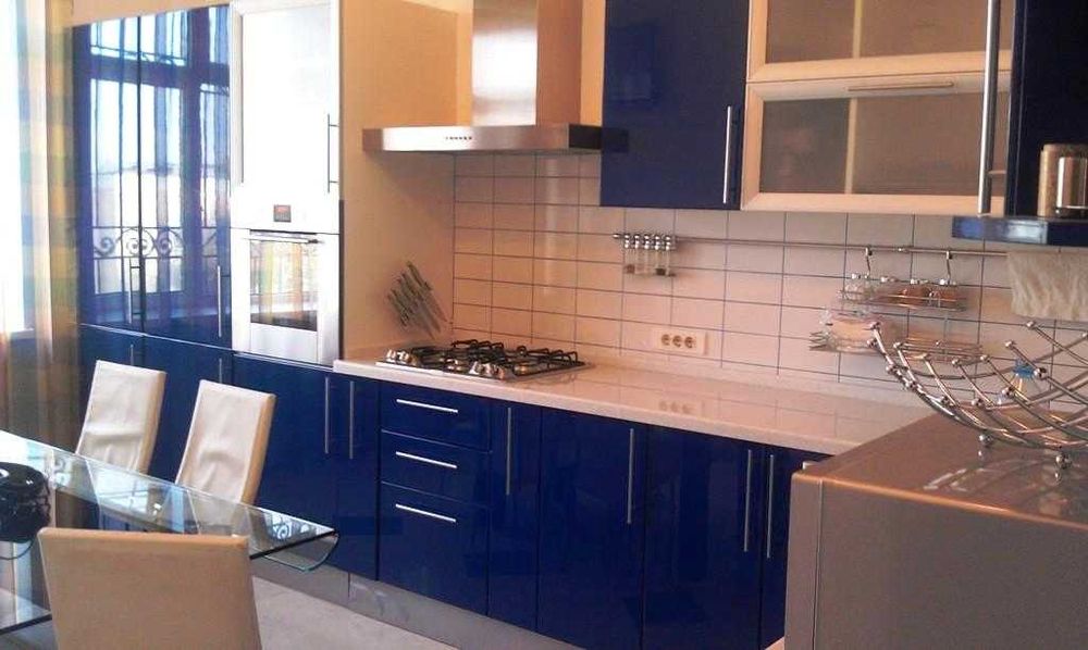 3 ком Габус Шевченко Irish Pub,с ремонтом, мебелью, техникой,парковкой