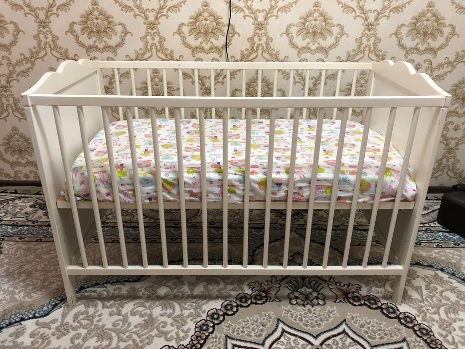 Продается кроватка