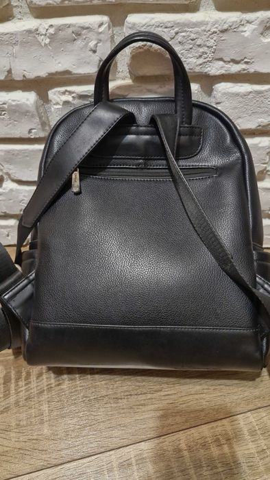 Дамска раница David Jones