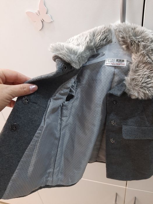 Вълнено палтенце Zara