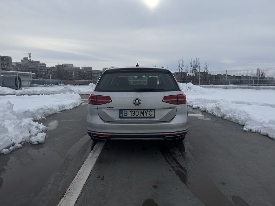 VOLKSWAGEN Passat Alltrack 2017 — imagine 5