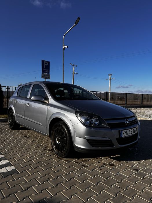 Vând Opel Astra H